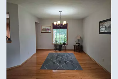 4996 Zenith Parkway, Machesney Park, IL 61115 - Photo 8
