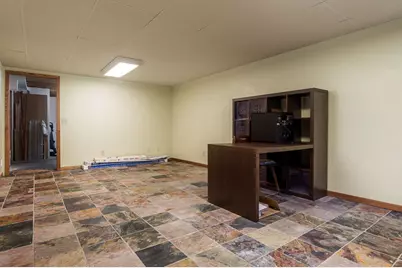 4996 Zenith Parkway, Machesney Park, IL 61115 - Photo 30