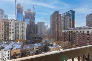 33 W Delaware Pl, Chicago, IL 60610 - Photo 16