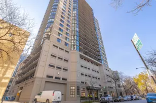 33 W Delaware Pl, Chicago, IL 60610 - Photo 18