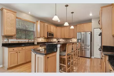 841 Barclay Drive, Bolingbrook, IL 60440 - Photo 6