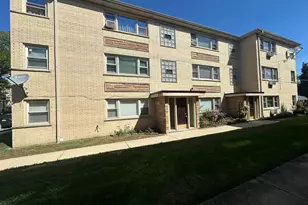 3129 N Nashville Ave, Chicago, IL 60634 - Photo 2