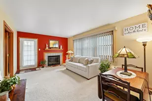 9957 N Cambridge Ct, Mokena, IL 60448 - Photo 6