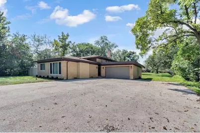 19232 Kedzie Avenue, Flossmoor, IL 60422 - Photo 1