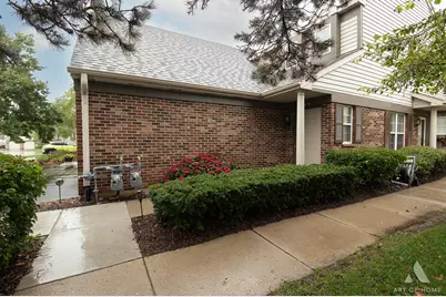 1967 Gary Court #D, Schaumburg, IL 60193 - Photo 4