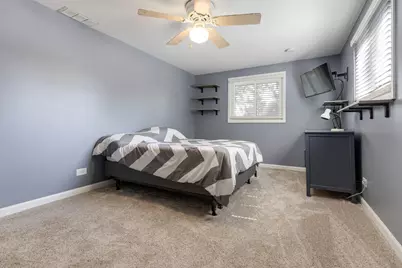 1552 Jobe Avenue, Saint Charles, IL 60174 - Photo 14