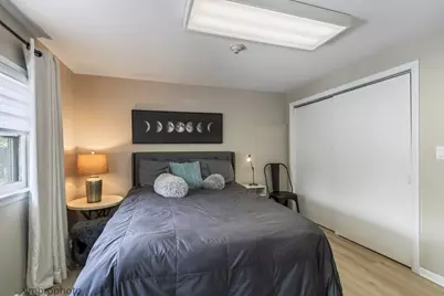 329 W Main Street, Barrington, IL 60010 - Photo 32