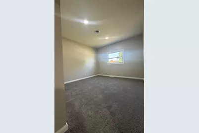 547 Redwood Road, Bolingbrook, IL 60440 - Photo 8