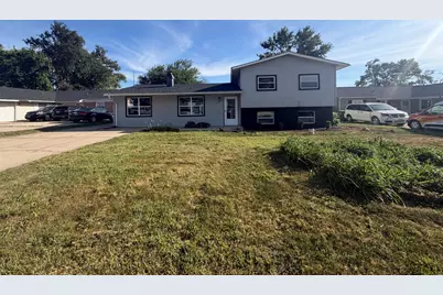 547 Redwood Road, Bolingbrook, IL 60440 - Photo 1