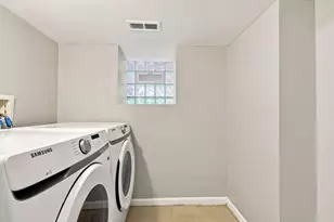 6401 S Maryland Ave, Chicago, IL 60637 - Photo 20