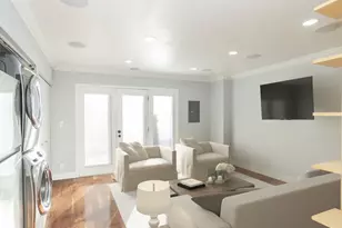 1411 W Harrison St, Chicago, IL 60607 - Photo 12
