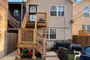 3858 W Grenshaw St, Chicago, IL 60624 - Photo 4