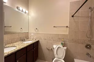 5523 N Sawyer Ave, Chicago, IL 60625 - Photo 12