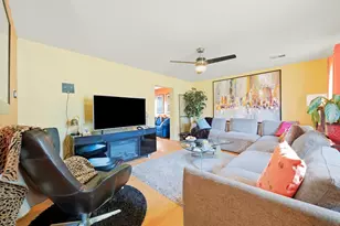 15216 Myrtle Ave, Harvey, IL 60426 - Photo 2