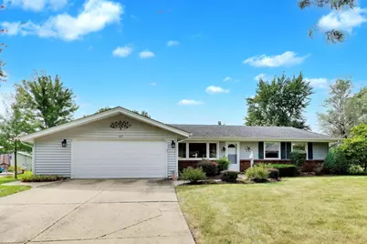 427 Kent Court, Schaumburg, IL 60193 - Photo 2