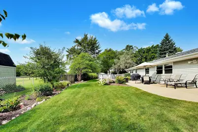 427 Kent Court, Schaumburg, IL 60193 - Photo 32