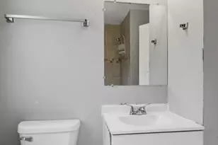 524 W 127th Pl, Chicago, IL 60628 - Photo 8