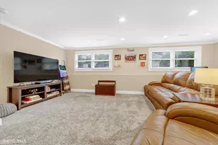 148 Jeffery Ln, Des Plaines, IL 60018 - Photo 28