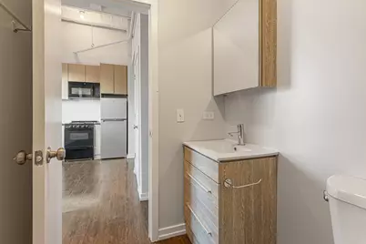 5718 N Winthrop Avenue #507, Chicago, IL 60660 - Photo 6