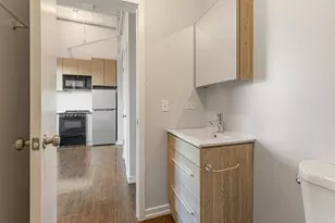 5718 N Winthrop Ave, Chicago, IL 60660 - Photo 6