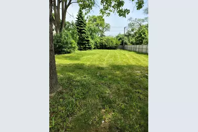 1433 North Northwest Highway, Park Ridge, IL 60068 - Photo 1