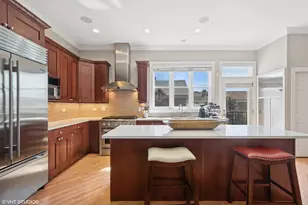 511 Forest Ave, Evanston, IL 60202 - Photo 6