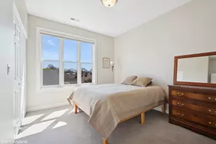 511 Forest Ave, Evanston, IL 60202 - Photo 12