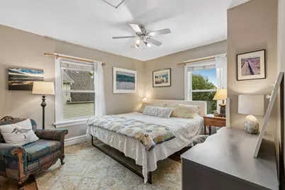 815 S Harvey Avenue, Oak Park, IL 60304 - Photo 24