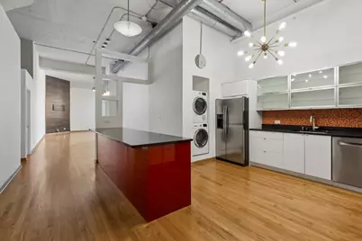 1800 W Roscoe Street #521, Chicago, IL 60657 - Photo 2