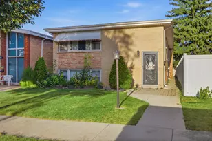 1609 N 23 Ave, Melrose Park, IL 60160 - Photo 1