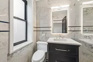 399 W Fullerton Pkwy, Chicago, IL 60614 - Photo 22
