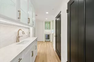 399 W Fullerton Pkwy, Chicago, IL 60614 - Photo 10