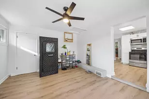 10290 W Waldo Ave, Beach Park, IL 60099 - Photo 14