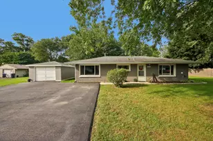 10290 W Waldo Ave, Beach Park, IL 60099 - Photo 1