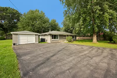 10290 W Waldo Avenue, Beach Park, IL 60099 - Photo 2