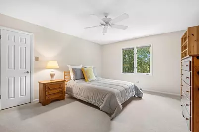 6402 Indian Head Court, Indian Head Park, IL 60525 - Photo 24