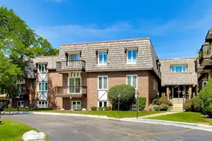 2300 W Talcott Rd, Park Ridge, IL 60068 - Photo 1