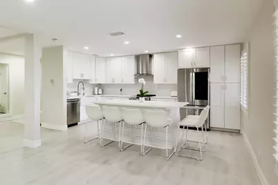 2300 W Talcott Road #2C, Park Ridge, IL 60068 - Photo 4