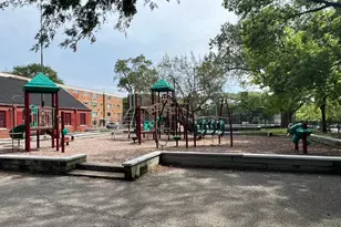 1939 W Granville Ave, Chicago, IL 60660 - Photo 24
