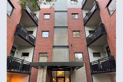 2307 W Wolfram Street #214, Chicago, IL 60618 - Photo 2