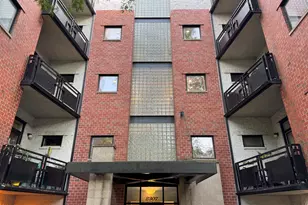 2307 W Wolfram St, Chicago, IL 60618 - Photo 2