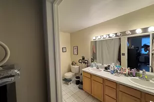 2307 W Wolfram St, Chicago, IL 60618 - Photo 22