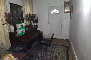 3935 S Indiana Ave, Chicago, IL 60653 - Photo 6