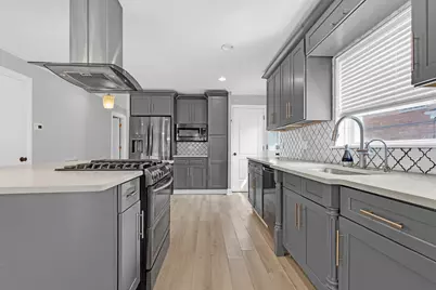 534 Lawler Avenue, Wilmette, IL 60091 - Photo 8