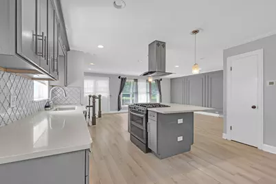 534 Lawler Avenue, Wilmette, IL 60091 - Photo 10