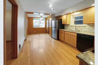 5028 W Pensacola Street #1, Chicago, IL 60641 - Photo 4