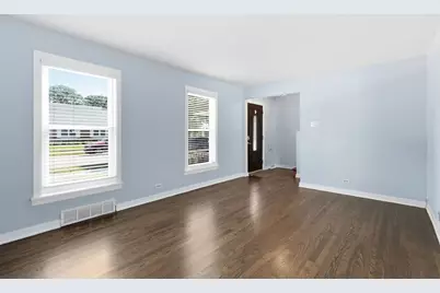 744 Norfolk Avenue, Westchester, IL 60154 - Photo 2