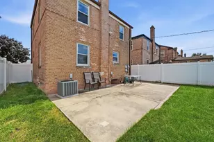 744 Norfolk Ave, Westchester, IL 60154 - Photo 16
