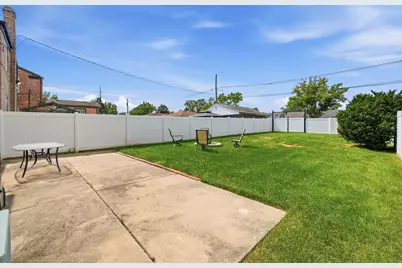 744 Norfolk Avenue, Westchester, IL 60154 - Photo 18