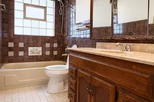 [Address not provided], Skokie, IL 60076 - Photo 10